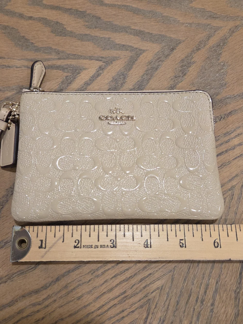 Coach Corner Zip Wristlet Women Small Beige Monogram Patent Y2K Luxury Pouch
